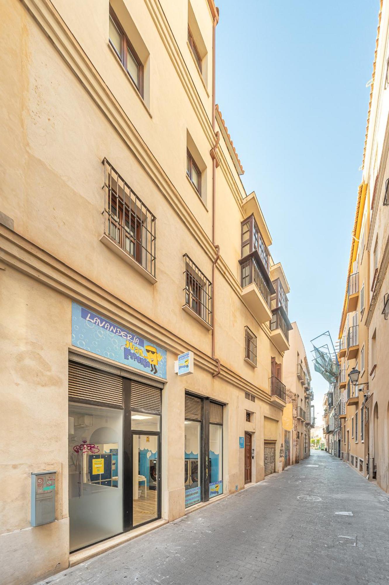 Dona Elvira Carreteria Málaga Exterior foto