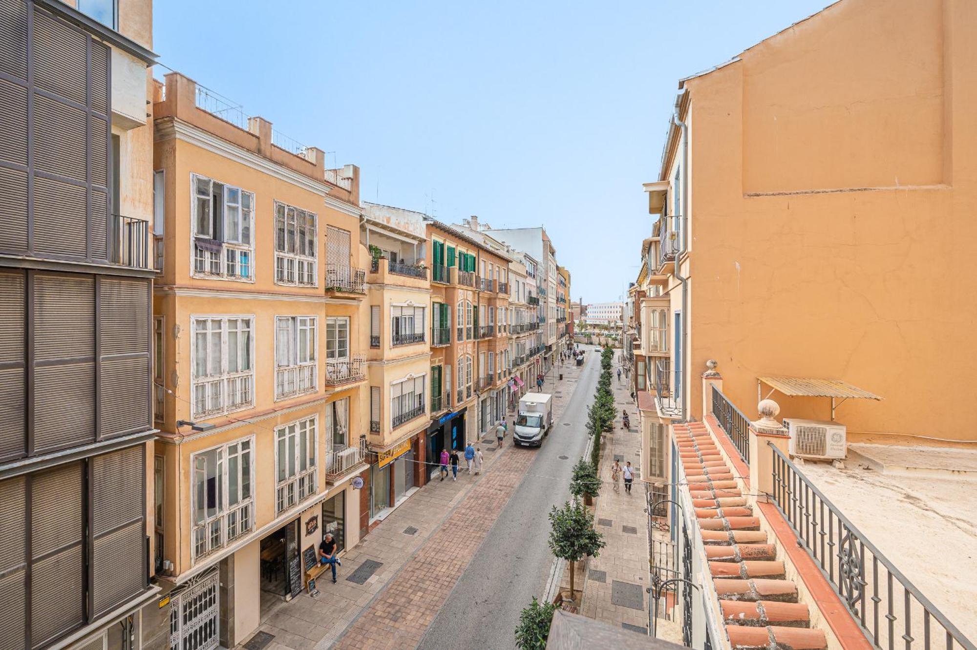 Dona Elvira Carreteria Málaga Exterior foto
