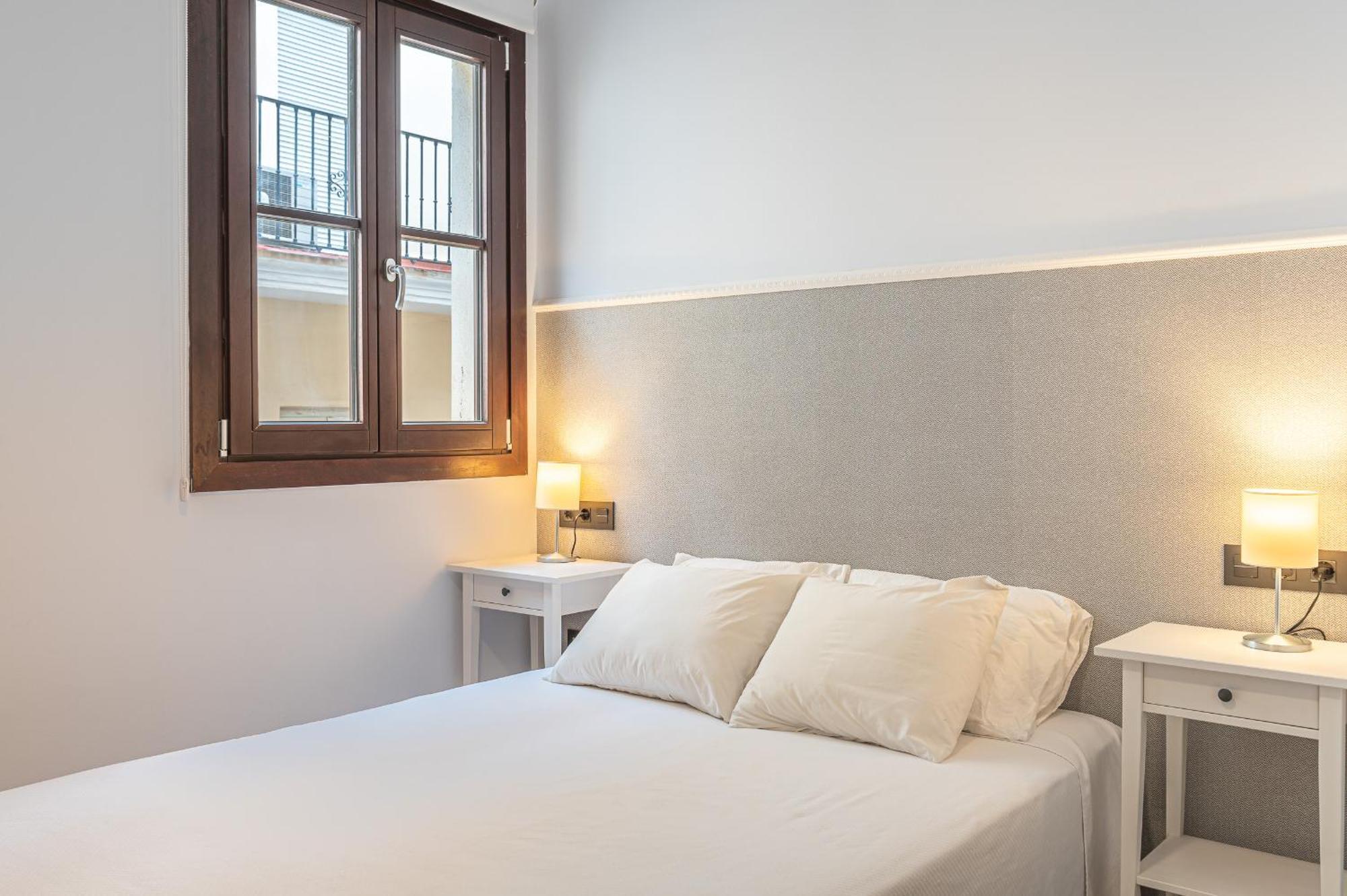 Dona Elvira Carreteria Málaga Exterior foto